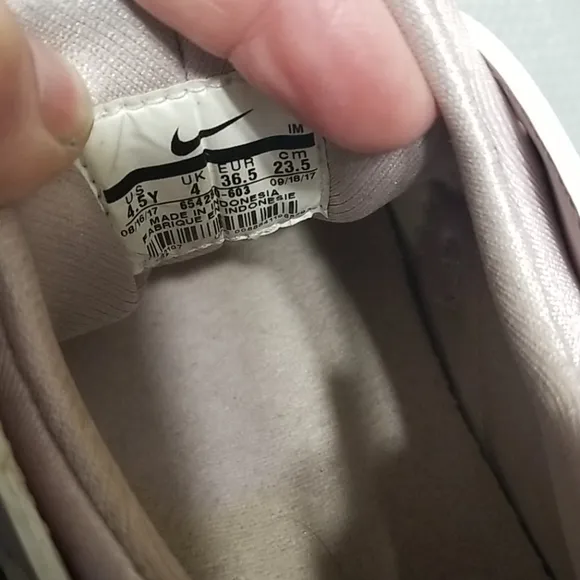 Nike 2 pairs of Huarache sneakers