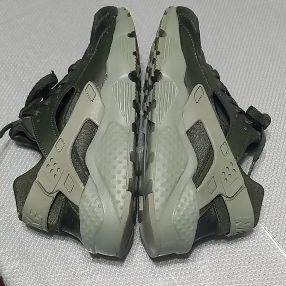 Nike 2 pairs of Huarache sneakers