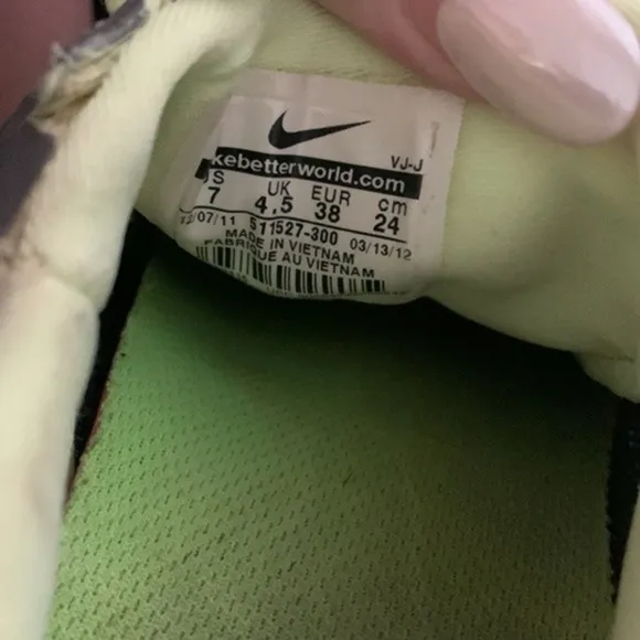 NIKE 511527-300 Women's Free 4.0 V2 Charcoal Electric Court Green Shoe Size 7