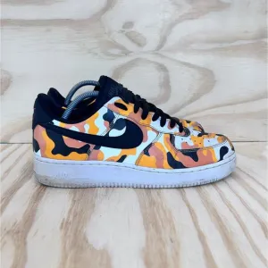 Nike - Air Force 1 Low Camo - Sneakers - Orange/White - Men's - 9 - 823511-800