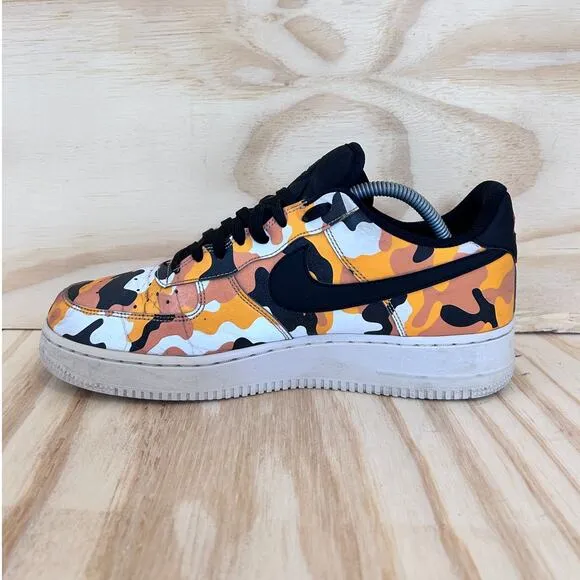 Nike - Air Force 1 Low Camo - Sneakers - Orange/White - Men's - 9 - 823511-800