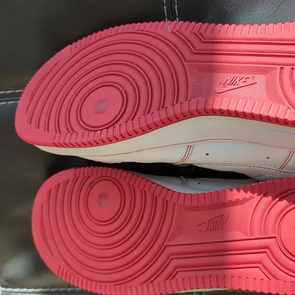 Nike Air Force 1 White University Red Contrast  Stitch CV1724 100 Size 12