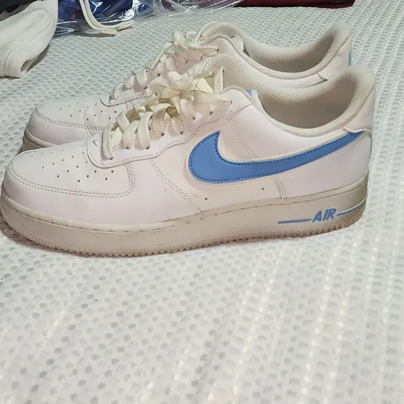 NIKE AIR FORCE EUC MENS SIZE 10 UNIVERSITY BLUE SNEAKERS SHOES