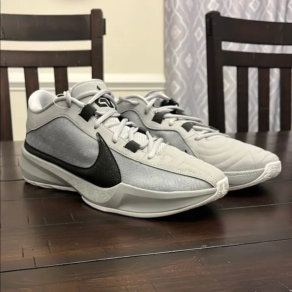 Nike Air Giannas Zoom Freak 5 TB shoes sneakers FN7089 003 Promo Mens Size 12