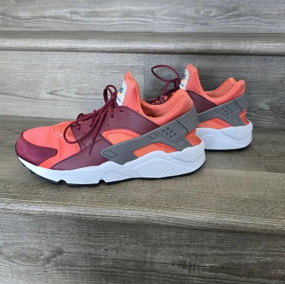 Nike Air Huarache 318429 054 Men's running shoes &quot;Red Coral&quot; Gunsmoke/Team
