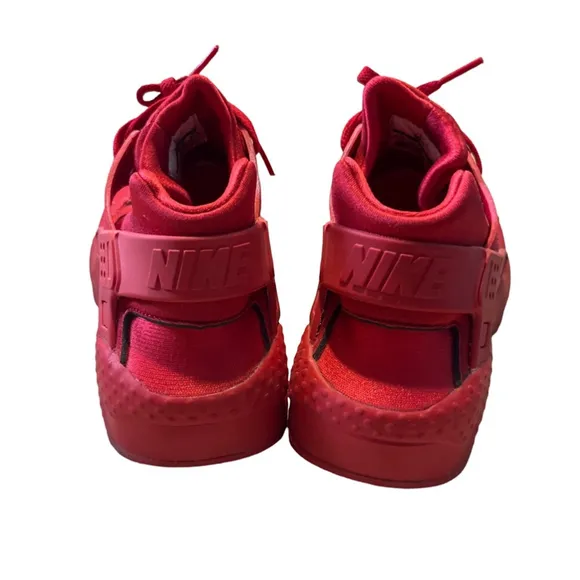 Nike Air Huarache Red Running Shoes, 6.5Youth