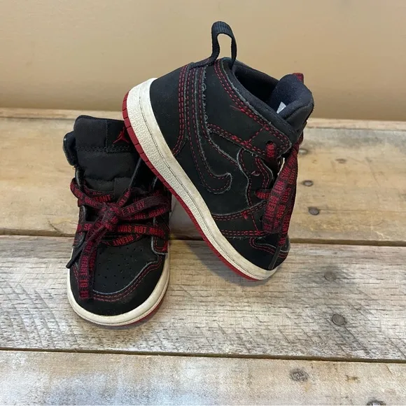 Nike Air Jordan 1 Mid Come Fly with Me Shoes Sneakers Size 5C