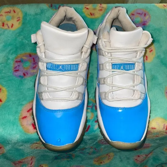 Nike Air Jordan 11 Retro Low University Blue (GS)
