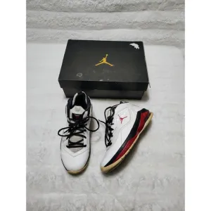 NIKE Air Jordan Melo M8  2011 Basketball Shoes 5.5Y Sneakers 469787-101