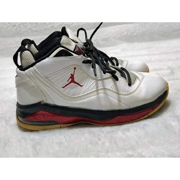NIKE Air Jordan Melo M8  2011 Basketball Shoes 5.5Y Sneakers 469787-101