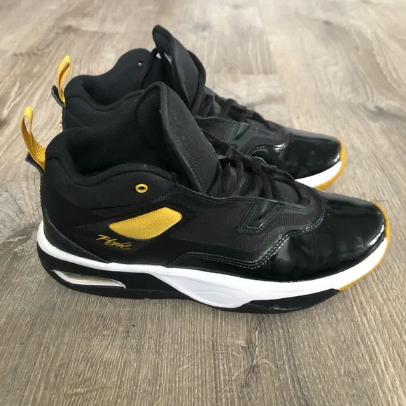 Nike Air Jordan Stay Loyal 3 Athletic Basketball Shoes Sneakers Mens Size 7.5