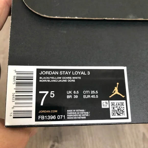 Nike Air Jordan Stay Loyal 3 Athletic Basketball Shoes Sneakers Mens Size 7.5