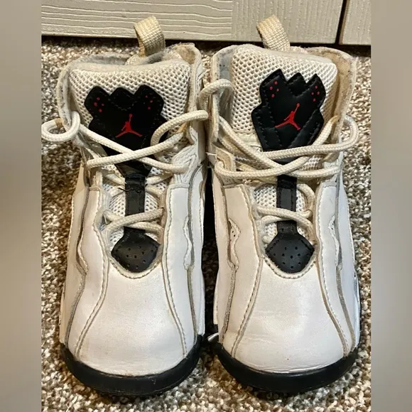 Nike Air Jordan True Flight Boys Size 10C Athletic Shoes Sneakers 343797-121