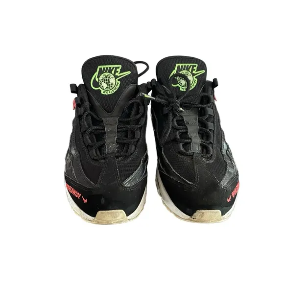 Nike Air Max 95 Mens Size 9.5 Black Athletic Running Shoes Sneakers CQ9743-001