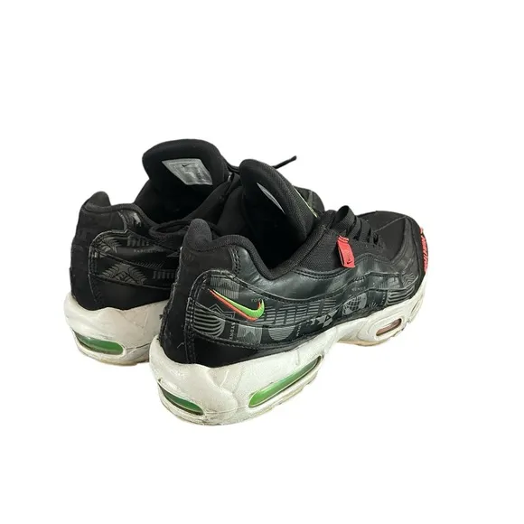 Nike Air Max 95 Mens Size 9.5 Black Athletic Running Shoes Sneakers CQ9743-001