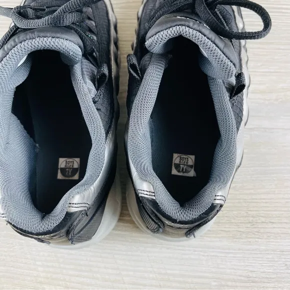 Nike Air Max 95 Shoes Black Silver Sneakers Running Shoes Boys Youth Size: 7Y