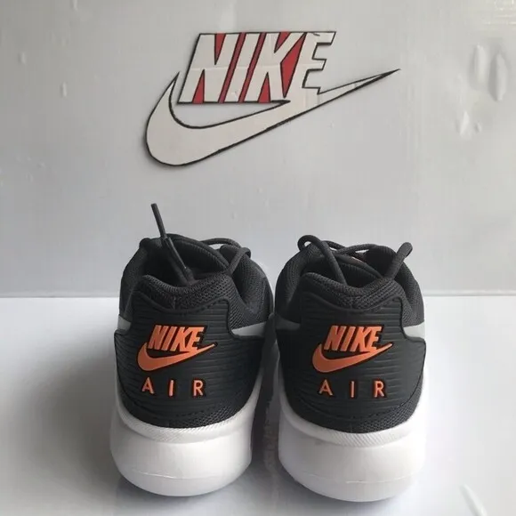 Nike Air Max Oketo Running Shoes Mens 7.5 Grey Lace Up Athletic Jogging Sneaker