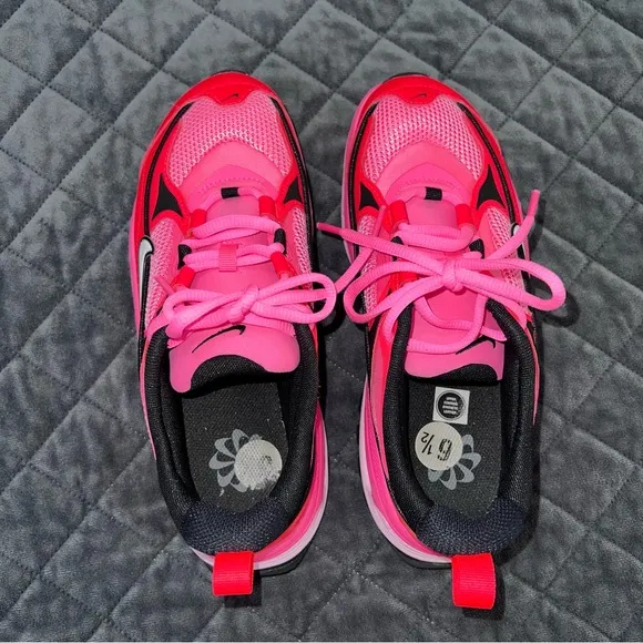 Nike Air Max Running Shoes Women Size 6.5 Pink Red Athletic Sneaker Laser Pink