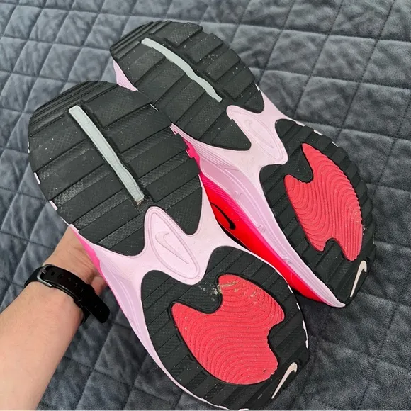 Nike Air Max Running Shoes Women Size 6.5 Pink Red Athletic Sneaker Laser Pink