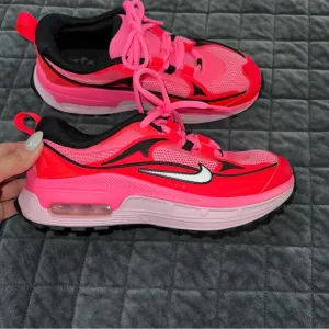 Nike Air Max Running Shoes Women Size 6.5 Pink Red Athletic Sneaker Laser Pink
