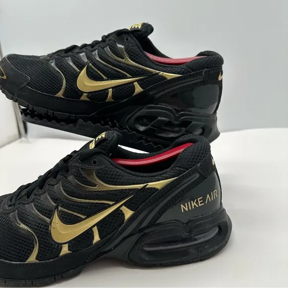 Nike Air Max Torch 4 Mens 9 Running Shoes Sneakers Black/Gold Low CN2159-002