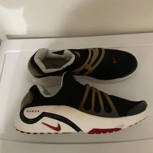 Nike Air Presto Sneakers