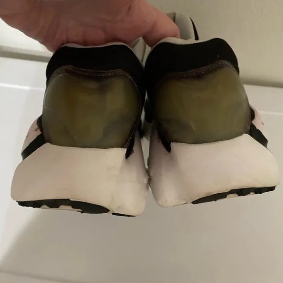 Nike Air Presto Sneakers