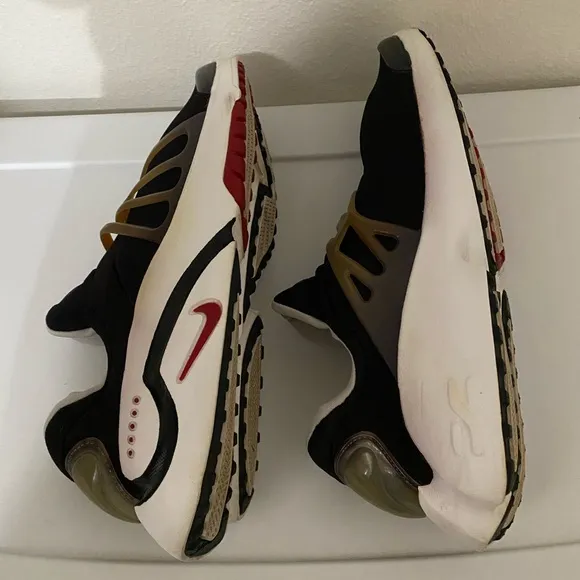 Nike Air Presto Sneakers