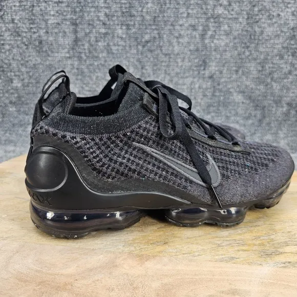 Nike Air Vapormax 2021 Flyknit 5Y Womens Size 6.5 Triple Black Shoes DB1550-001
