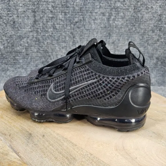 Nike Air Vapormax 2021 Flyknit 5Y Womens Size 6.5 Triple Black Shoes DB1550-001