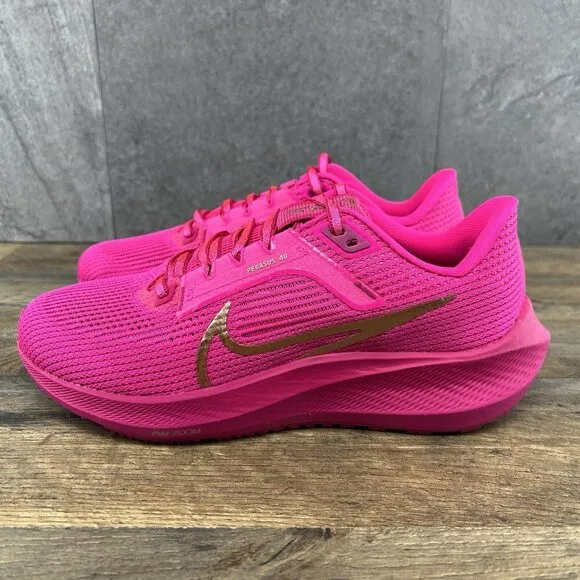 Nike Air Zoom Pegasus 40 Size 6.5 Womens Fierce Pink Metallic Red Bronze Shoes