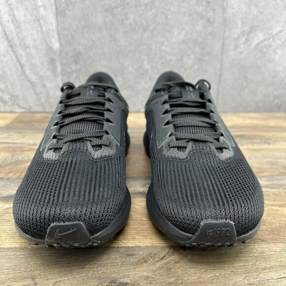 Nike Air Zoom Pegasus 40 Sz 7.5 Mens Sz 9 Womens Black Anthracite Running Shoes