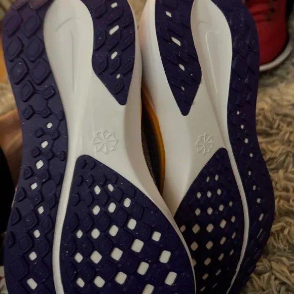 Nike Air Zoom Pegasus 41 Mens College Road Running Shoes LSU Sz 10 Purple/Gold