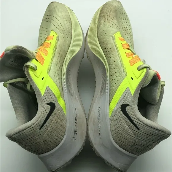 Nike Air Zoom Sneakers Men's 12 Pegasus 38 Flyease Barely Volt Running Shoes