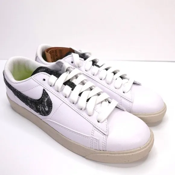 Nike Blazer Low SE Wool Pack White Black DA4934 100 Womens Shoes Size 8.5 New
