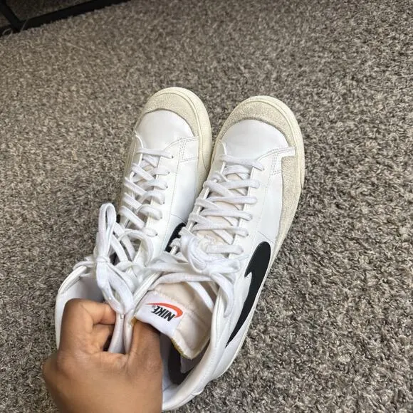 Nike Blazer Mid 77 Mens US 13 Leather Shoes Sneakers White Black Basketball