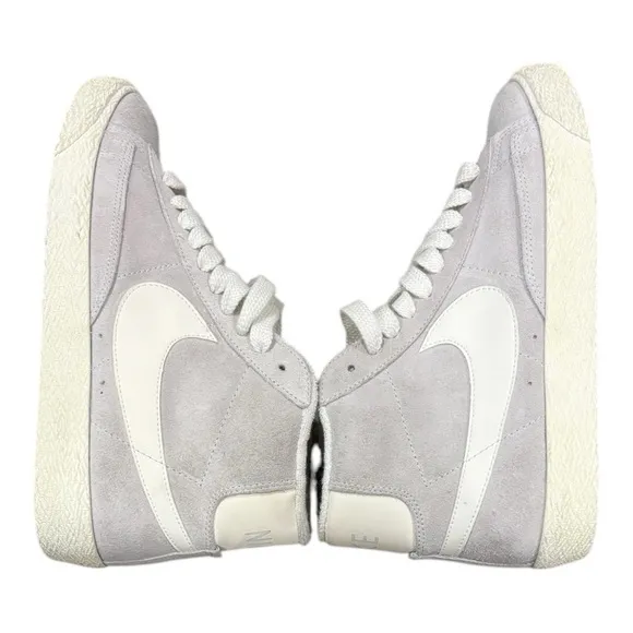 Nike Blazer Mid Suede Womens Size 7 Gray Athletic Shoes Sneakers NEW