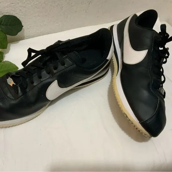 Nike Cortez '72 Basic Leather Black White Lace Up Sneakers Running Shoes 13