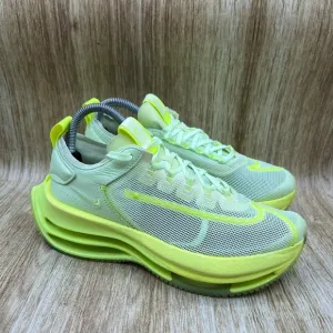 Nike Double Stacked Women's Size 8 Running Shoes Barely‎ Volt CI0804-700