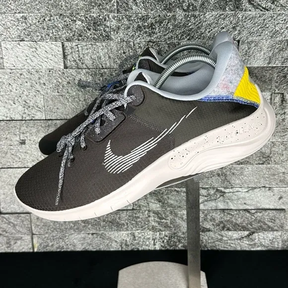 Nike Flex Experience 11 Running Shoes - MNS14 - NEW