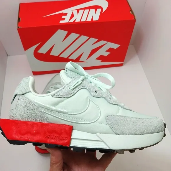 Nike Fontanka Waffle Sneakers, Size 6.5| EUR 37.5‎
