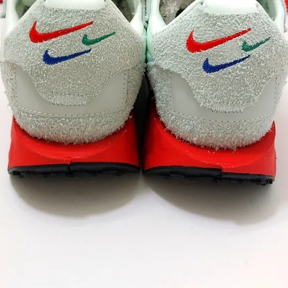 Nike Fontanka Waffle Sneakers, Size 6.5| EUR 37.5‎