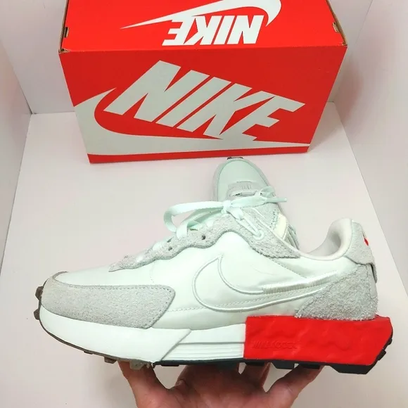Nike Fontanka Waffle Sneakers, Size 6.5| EUR 37.5‎