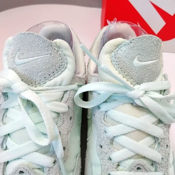Nike Fontanka Waffle Sneakers, Size 6.5| EUR 37.5‎