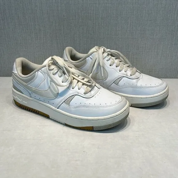 Nike Gamma Force Womens Sneakers White Beige Sz 8 Tennis Shoes