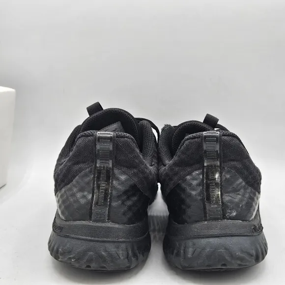 Nike In season TR 9 Black Shoes Size 8.5