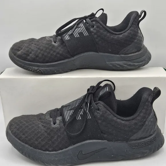 Nike In season TR 9 Black Shoes Size 8.5