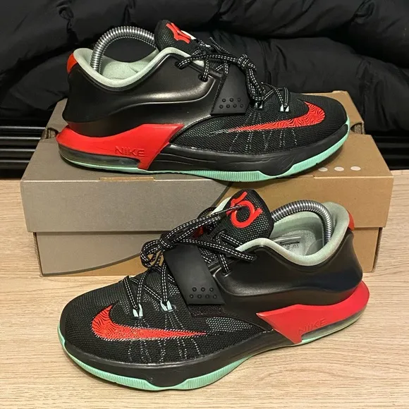 Nike KD VII Bad Apple Basketball Sneakers Shoes- Size 6.5 Y- 8 W