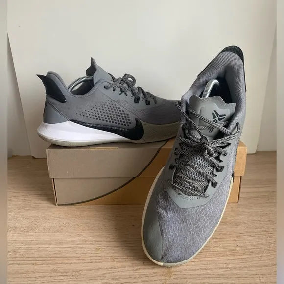 Nike Kobe Mamba Fury Wolf Grey/Black Men Running Shoes- Men 11