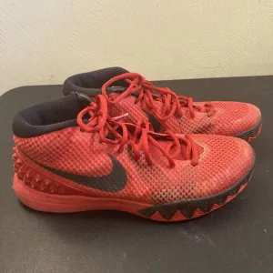 Nike Kyrie 1 Deceptive Red Black Yellow Size 9.5 Sneakers‎ Shoes 705277-606